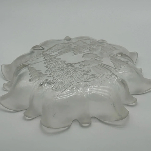 Mikasa Frosted Crystal Dish Girl Decorating Christmas Tree 9" Vintage Xmas - Picture 2 of 5